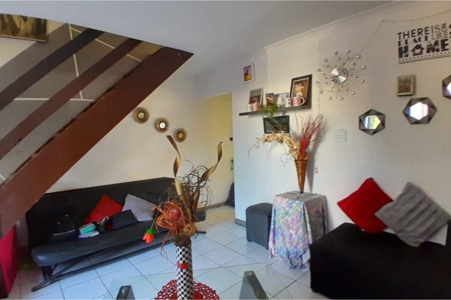 2 Bedroom Property for Sale in Wesfleur Western Cape